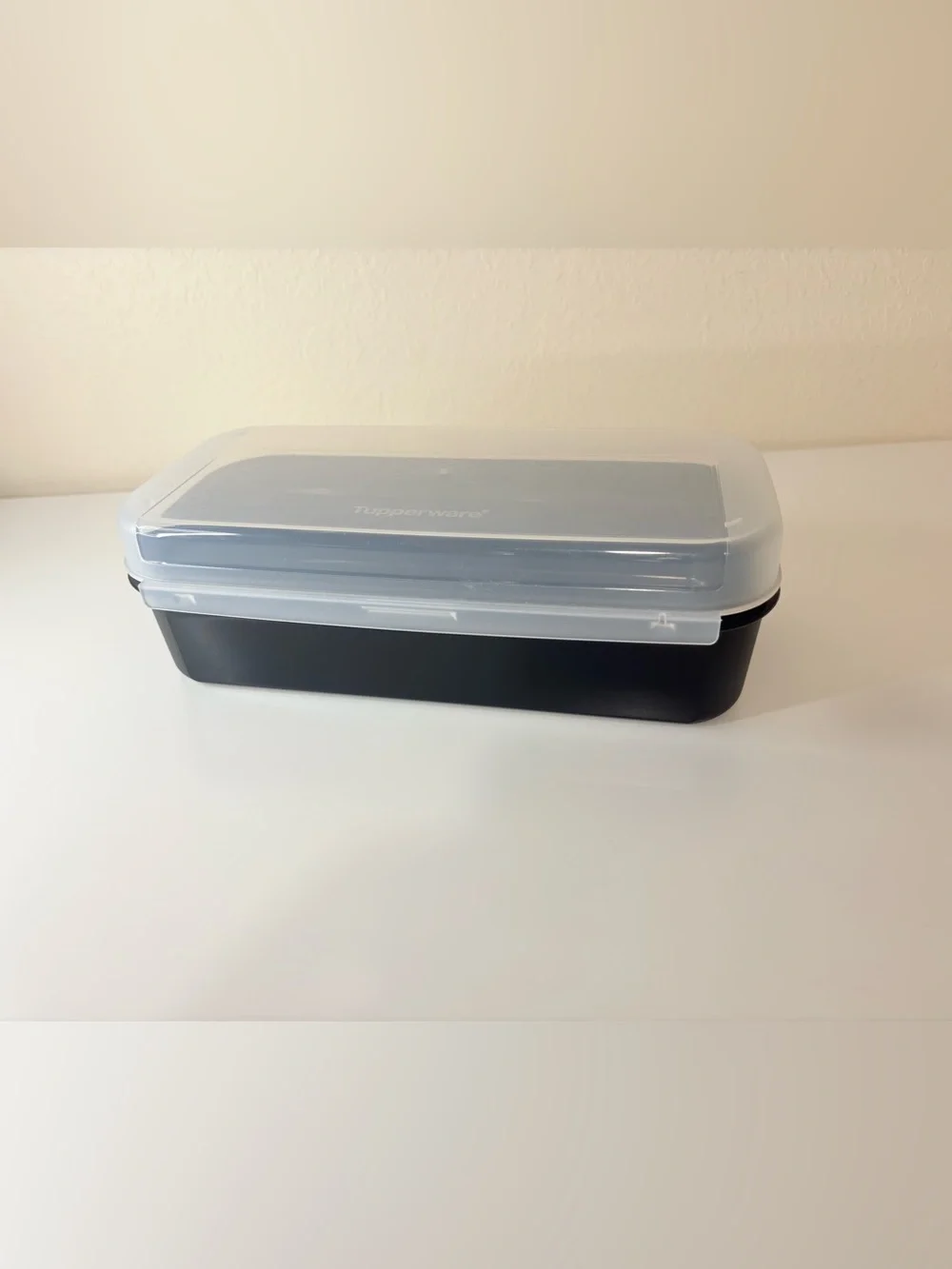 Tupperware Modular Rectangular  Storzalot Signature Hinged Lid Storage 4 Cup